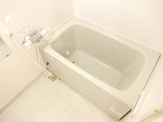 カーサビアンカ茨木の浴室