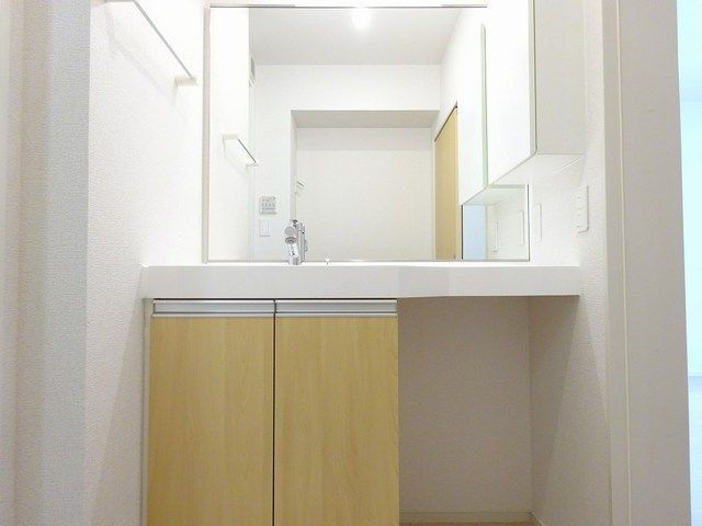 サンライズ・フィールド　Ⅳの洗面所