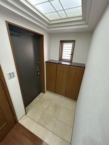 メゾン芦屋川の玄関