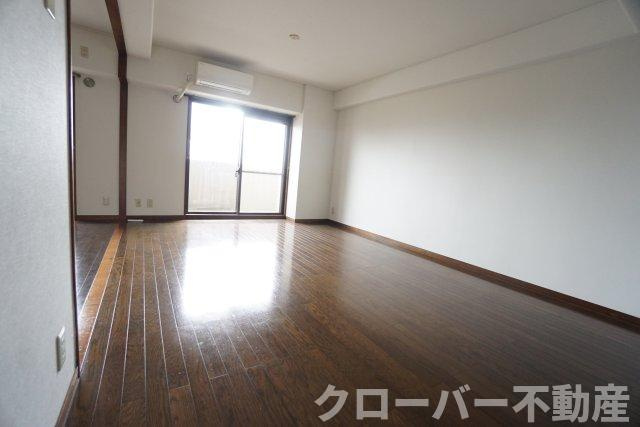 ロフティN1の内装