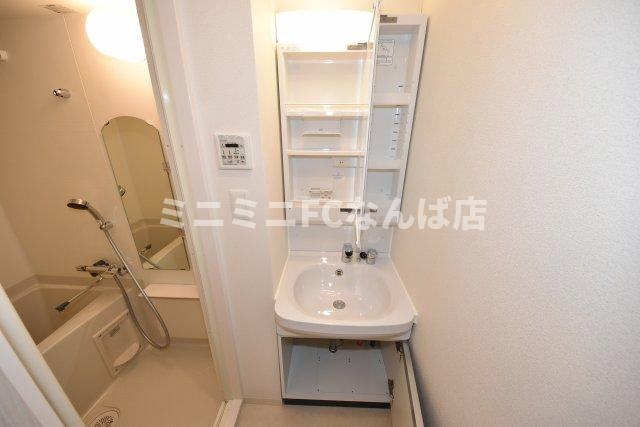 プレサンス南堀江