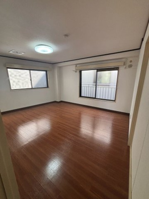 【洋室】 | 平山ビル | 使い勝手のいい洋室です