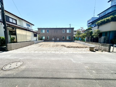 【外観】 | 田方郡函南町塚本 新築一戸建て | 現在建築中の外観画像です。ご内覧は同じメーカーの完成物件へご案内いたしますので、いつでもご相談ください！