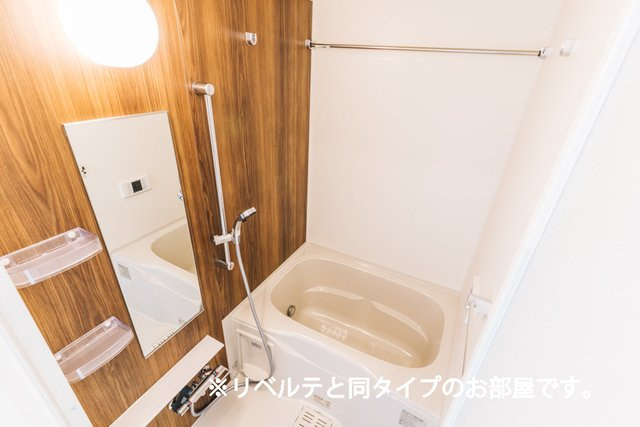 テラック中央林間の浴室