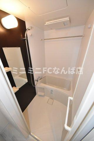 フォーリアライズ南堀江ヴィータの浴室
