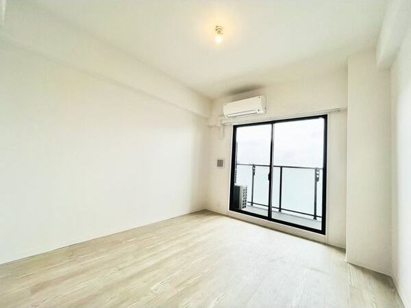 S-RESIDENCE池下駅前※7月契約キャンペーン(一部号室礼金0、一部号室AD増額)の居間・リビング