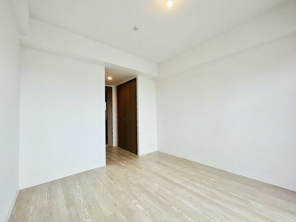 S-RESIDENCE池下駅前※7月契約キャンペーン(一部号室礼金0、一部号室AD増額)の居間・リビング