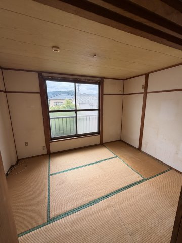 ハイネス平松の和室