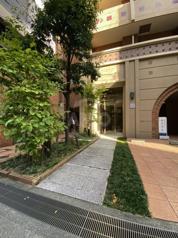グラン・セレブ本町のエントランス|グラン・セレブ本町　エントランス
