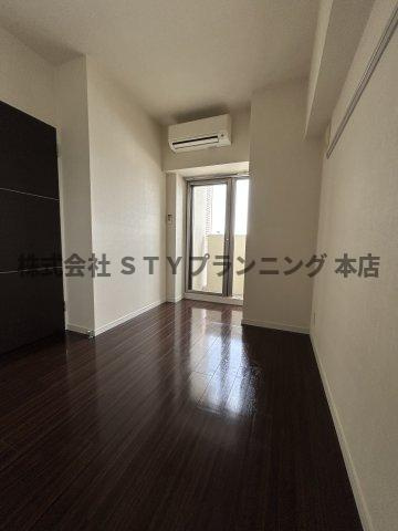 仲介手数料０円！ANGELINAの洋室
