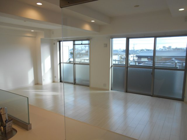 尼崎市武庫之荘本町１丁目の賃貸マンション
