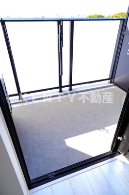 【バルコニー】 | ルフォンプログレ西大井プレミア | 外からの目が気にならないバルコニーで洗濯物が干せます