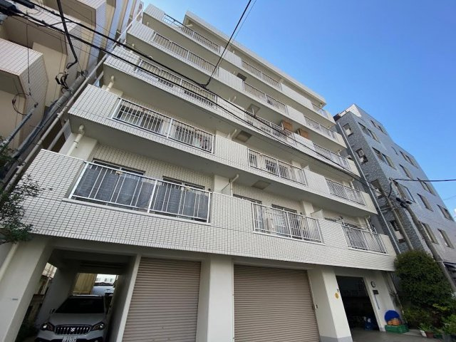 小泉ビル