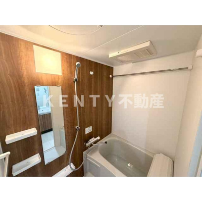 【浴室】 | ＬＵＯＲＥ千鳥町 | 日々の疲れを癒すお風呂付です