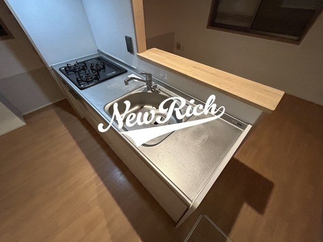 伊勢崎市今泉町２丁目のアパートのキッチン