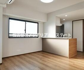 【居間・リビング】 | ＰＥＡＫＳ神田