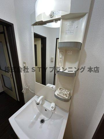 仲介手数料０円！パークサイド浦里の独立洗面台