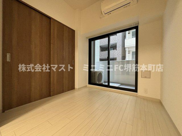 CAVANA本町の洋室
