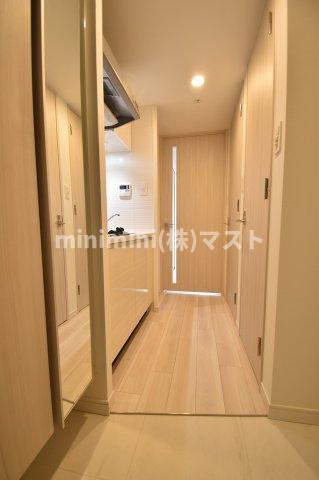 S-RESIDENCE堺筋本町Unoの玄関