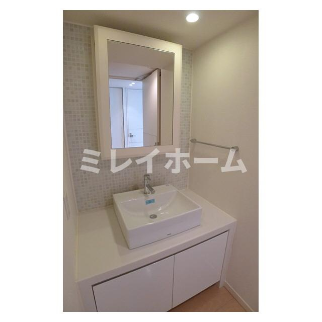 パークハウスオータワーの洗面所|同建物内、別のお部屋の参考写真になります。
