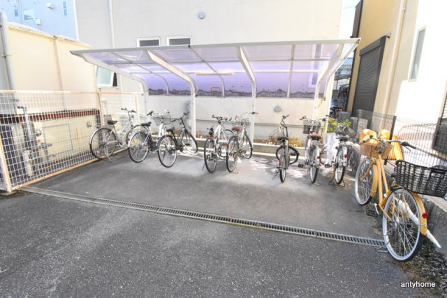 ルーラル北野　仲介手数料無料の駐車場