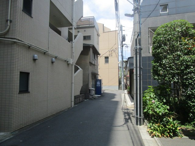 文京区千駄木３丁目の店舗事務所