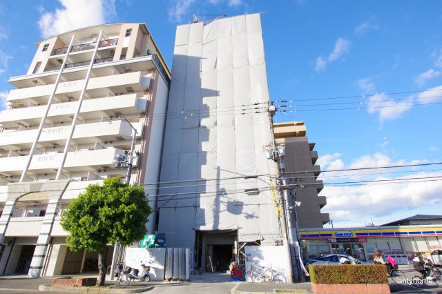 V-ランコントル吹田　仲介手数料無料