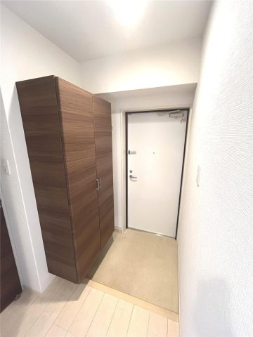 ノーブル三ヶ森の玄関