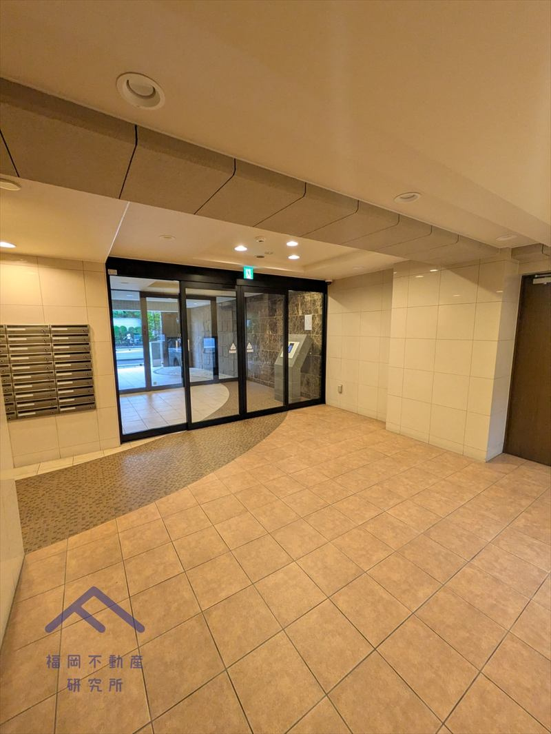 サンパーク兵庫北のエントランス