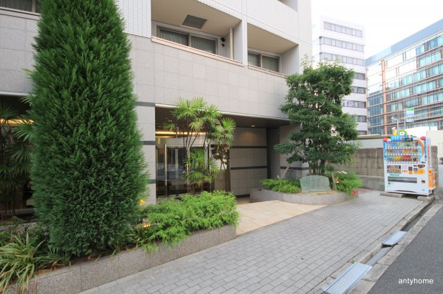 モンサンミッシェル北浜　仲介手数料無料のエントランス
