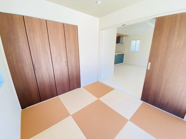 ブルーミングガーデン／菊池郡菊陽町武蔵ケ丘北1丁目／1号棟の和室