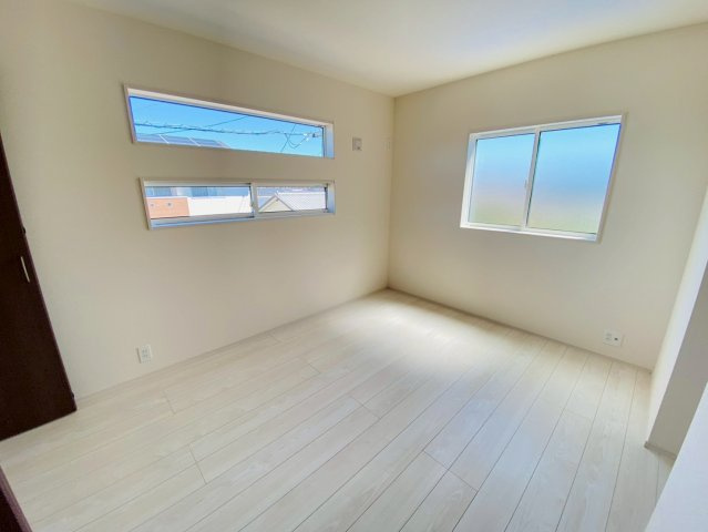 ブルーミングガーデン／菊池郡菊陽町武蔵ケ丘北1丁目／1号棟の洋室