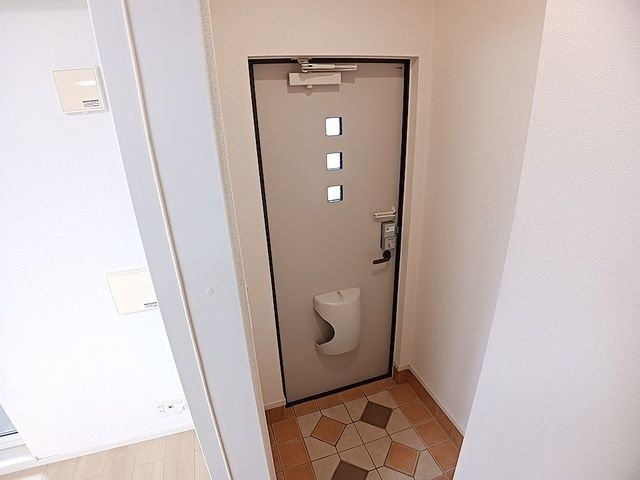 シャルム・コッティⅠの玄関