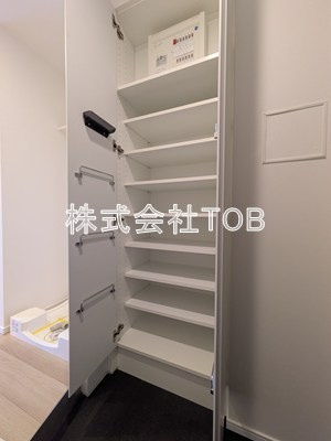 【内装】 | プラウドフラット渋谷笹塚 | シューズボックス