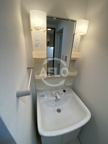 グランカーサ梅田北の独立洗面台|グランカーサ梅田北　独立洗面化粧台
