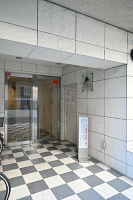 【ロビー】 | アデッソ新宿若松町