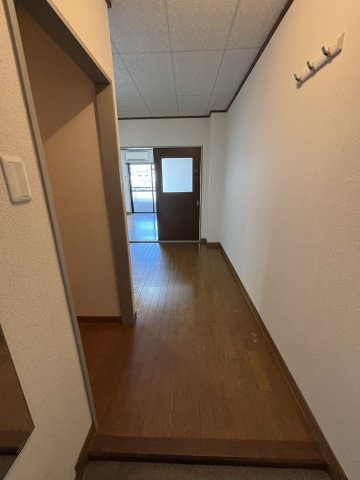 ルミエール畷の玄関