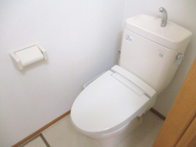 サン千歳のトイレ|★ウォシュレット付き