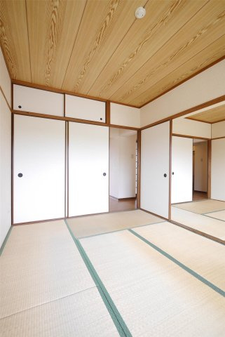 目貫ビルの収納