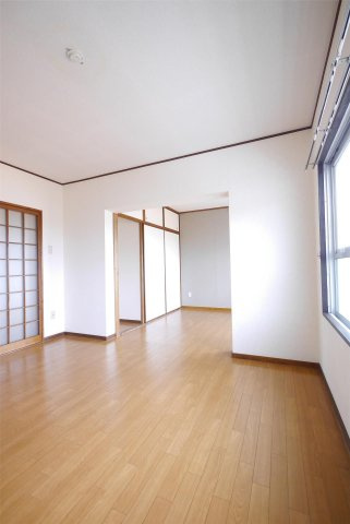 目貫ビルの居間・リビング