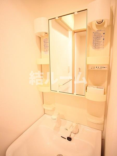豊島区南大塚２丁目の賃貸マンションの洗面所