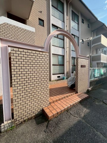 セジュール甲東Ⅰのエントランス