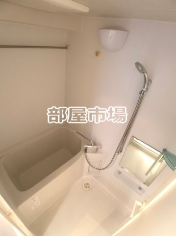 ラグジュアリーアパートメント御徒町の浴室