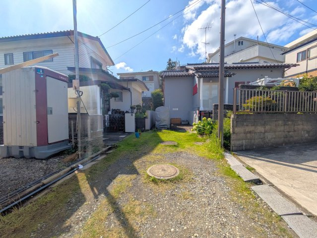 鎌倉山アドレス　３LDK　新築の前面道路含む現地写真|前面道路