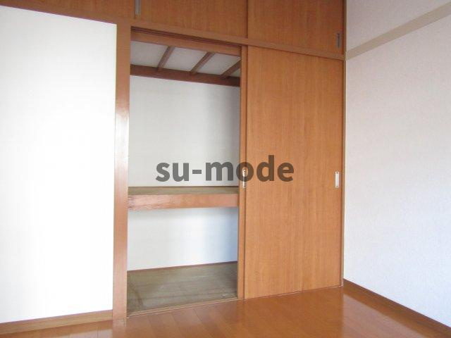 若山台住宅23号棟の収納