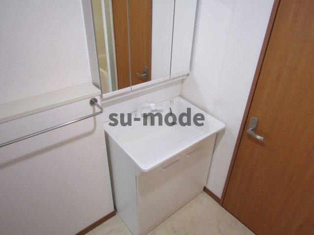 若山台住宅23号棟の洗面所