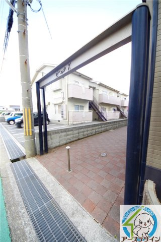セジュール・K C棟のエントランス