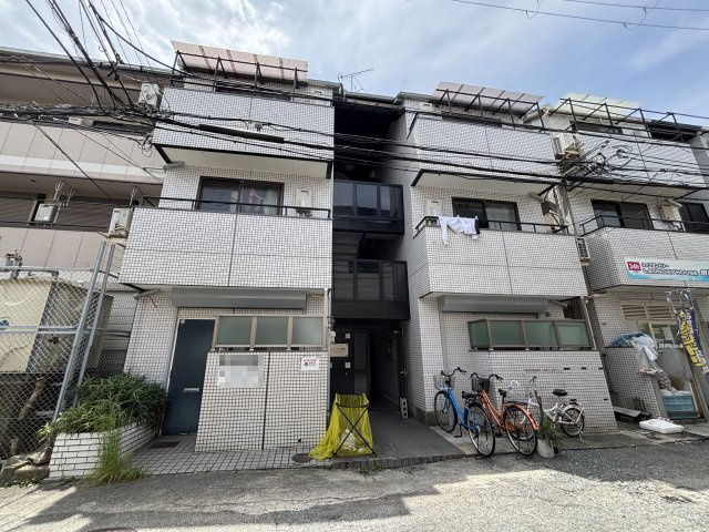 フリーディオ御堂の外観|外はこのようになっています