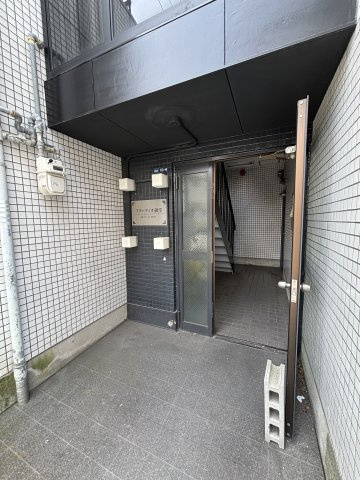 フリーディオ御堂のエントランス|エントランスです