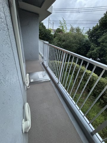 【バルコニー】